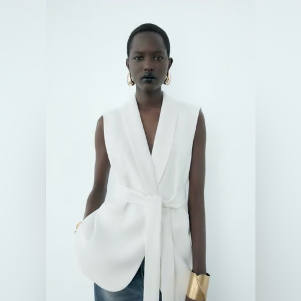 Zara Sleeveless White Belted Blazer Vest